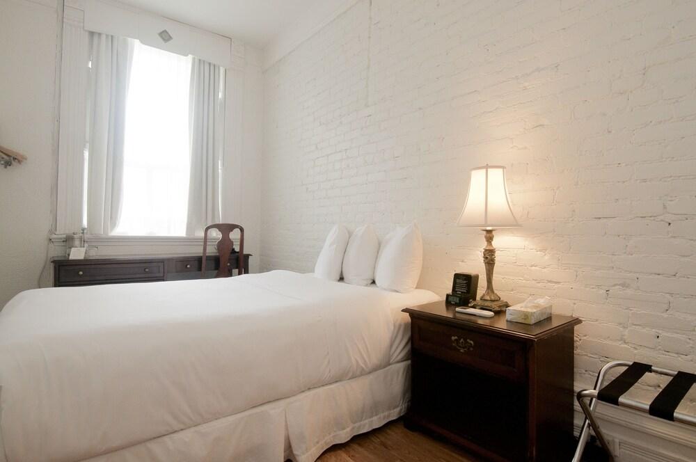 Ambrose House & Cafe - Self Check-In Guesthouse Montreal Ngoại thất bức ảnh
